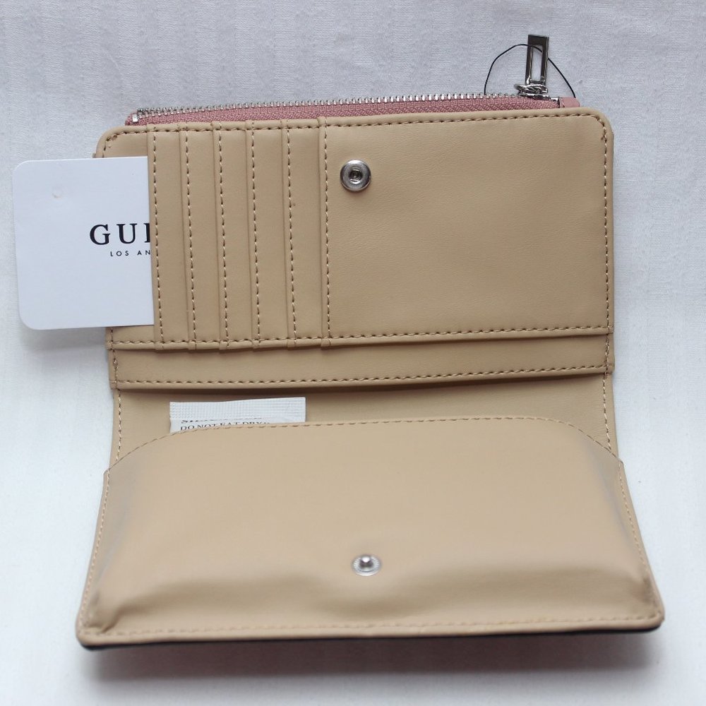 GUESS Women's Beville Smartphone Wallet wristlet - Picture 4 of 5
